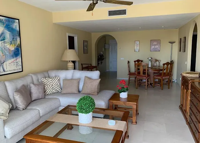 Apartamento Familiar Y Luminoso Exclusivo. Marbella