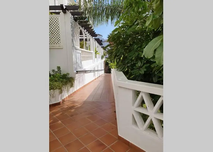 Familiar Y Luminoso Exclusivo. Apartamento